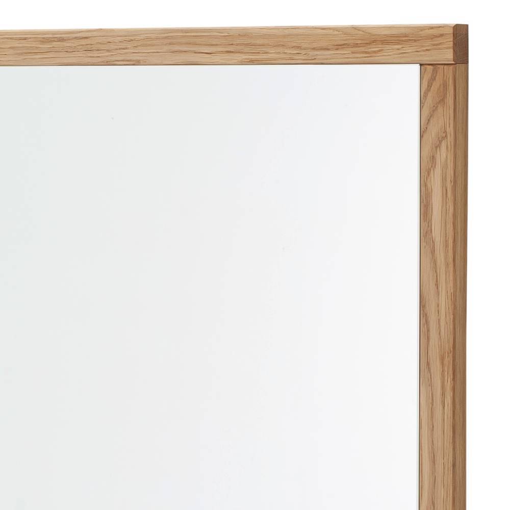 Wandspiegel Sisam mit Holzrahmen in quadratischer Form