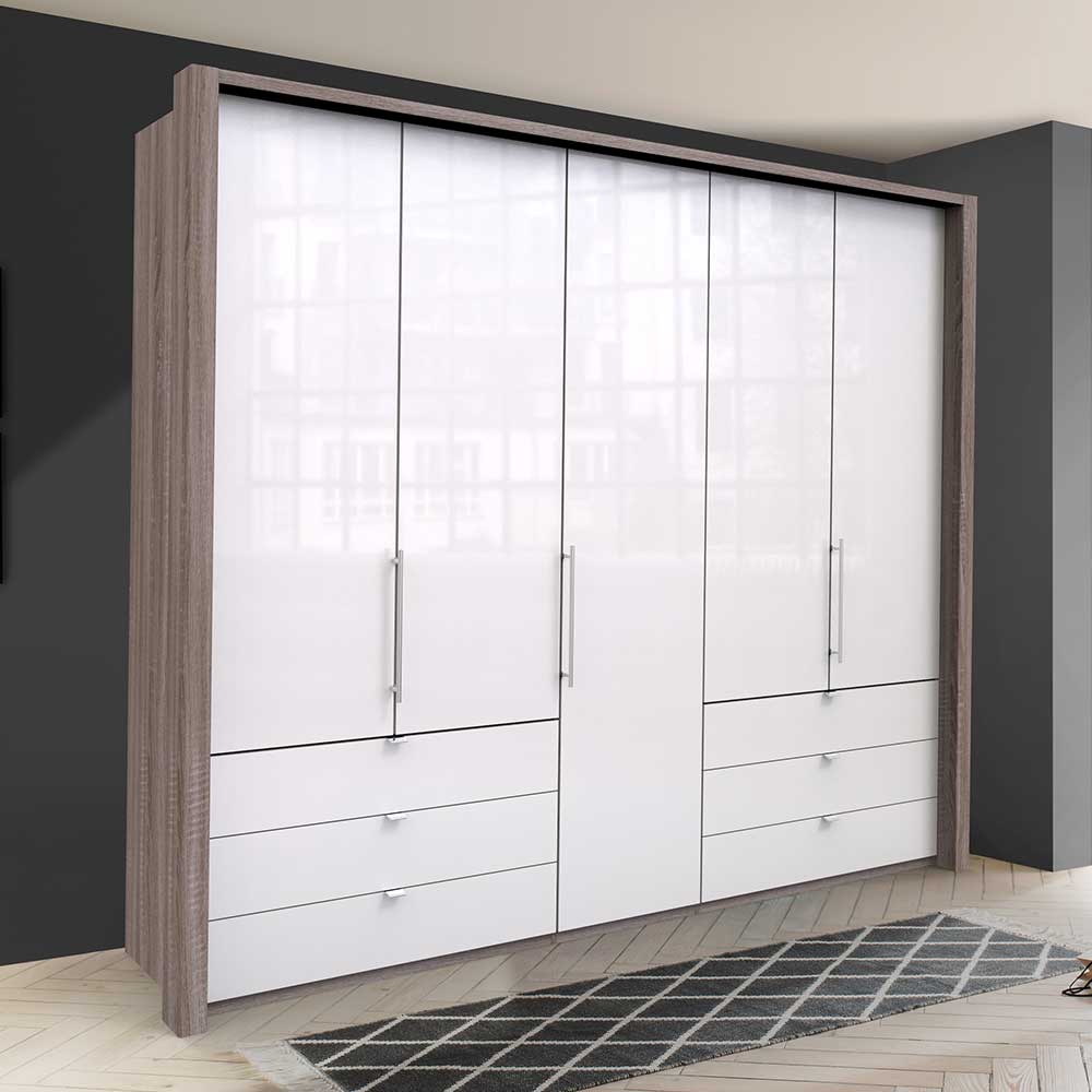 Großer Schlafzimmerkleiderschrank Yunidra 3 türig mit Metallgriffen
