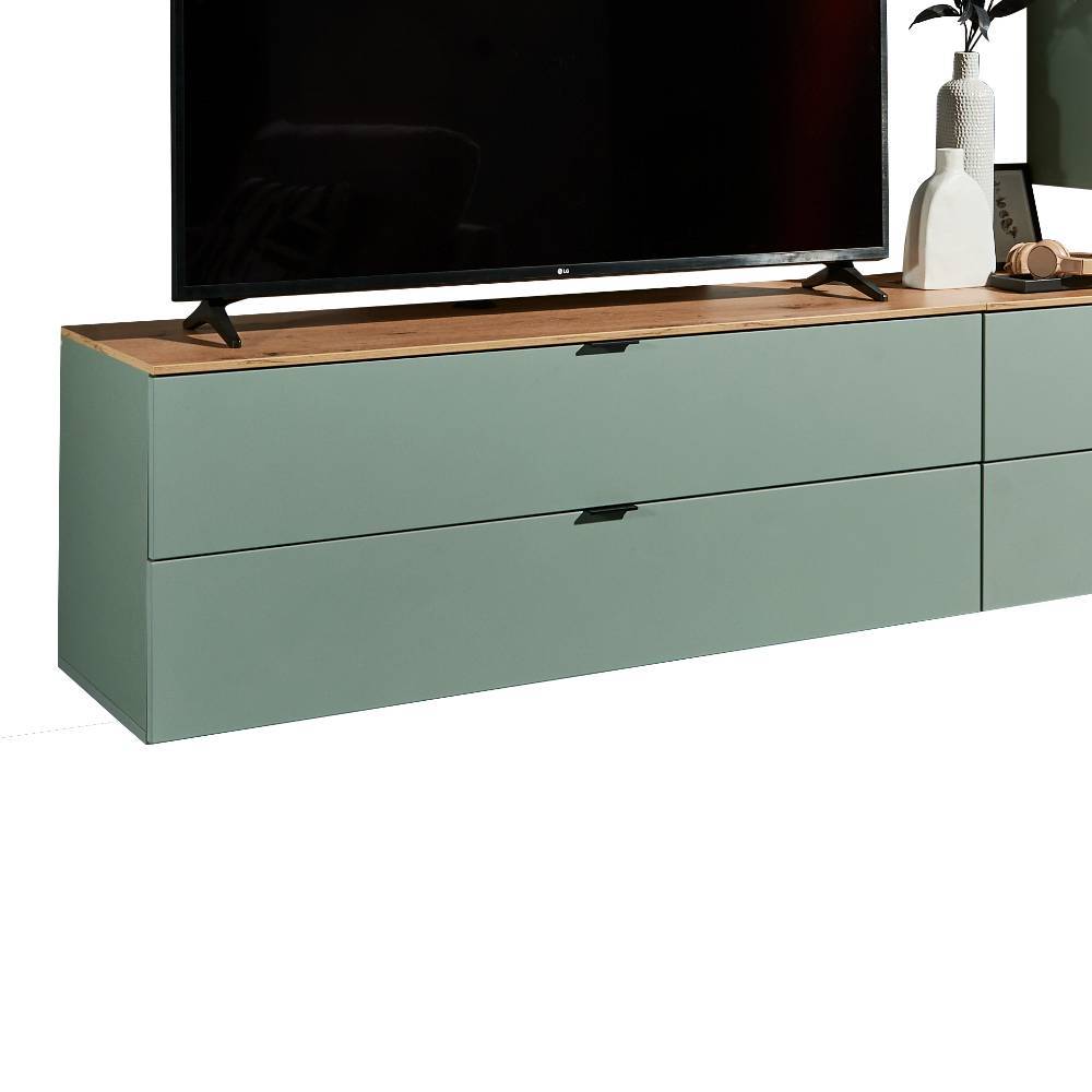 Wohnwand Ilitalcon in modernem Design für die Wandmontage (fünfteilig)