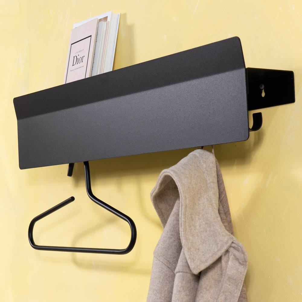 Garderobenleiste Jooma für die Wandmontage in modernem Design