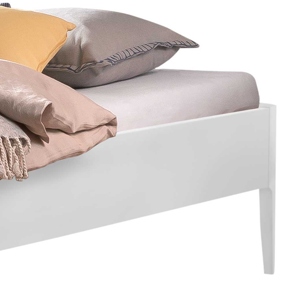 Futonbett in Weiß Mutez aus MDF im Skandi Design
