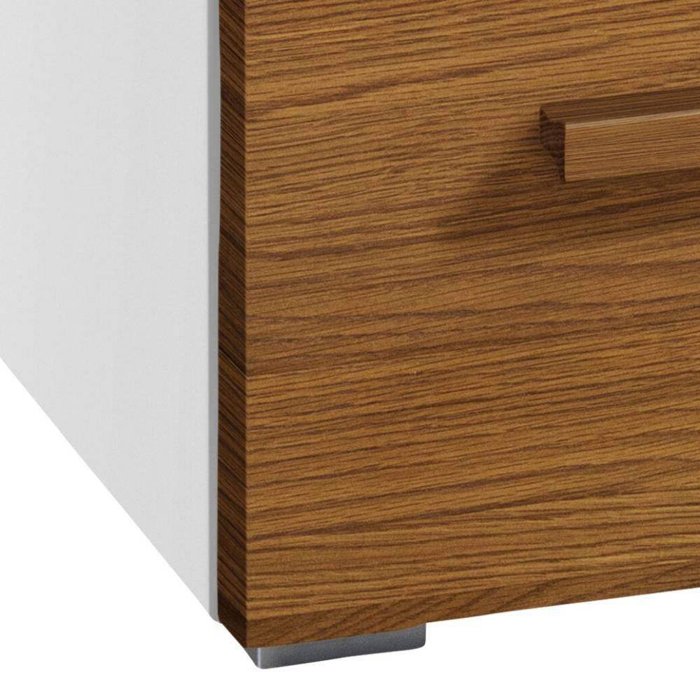 Kommode Jossa in modernem Design mit Holzgriffen