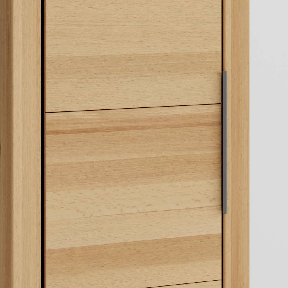 Garderobenschrank Zella in modernem Design mit Metallgriff