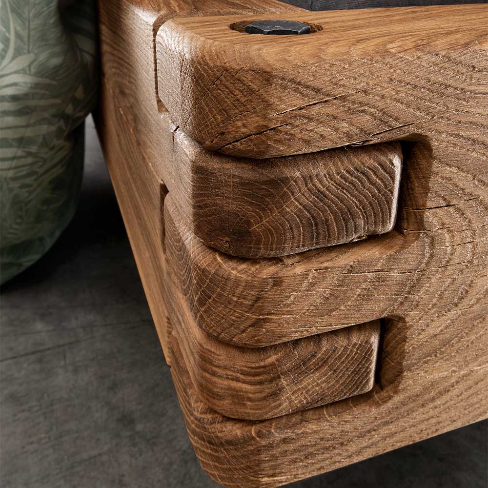 Doppelbett Kalindo aus Wildeiche Massivholz im Industry und Loft Stil