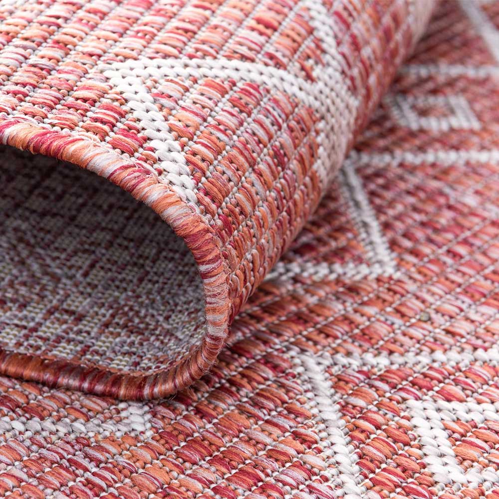 Kunststoff Teppich Giralna in Rostrot und Cremefarben mit geometrischem Muster