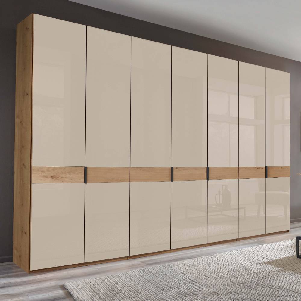 Schlafzimmerschrank Vericia in modernem Design mit Metallgriffen