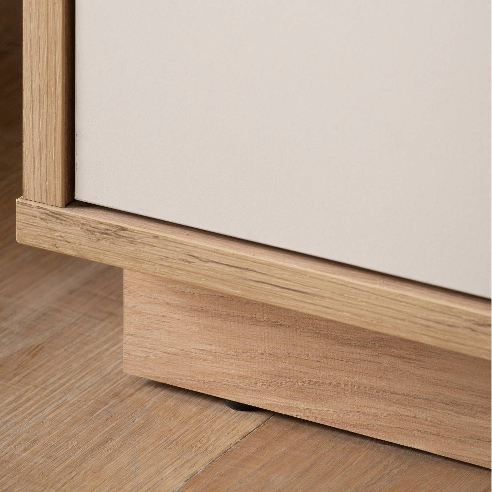 TV Wohnwand Ikba 205 cm hoch und 45 cm tief (dreiteilig)