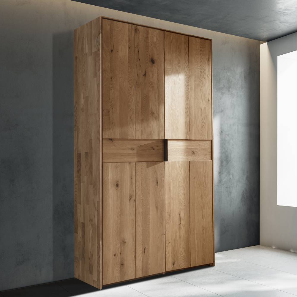 Massiver Holzkleiderschrank Snoba in Wildeichefarben 218 cm hoch