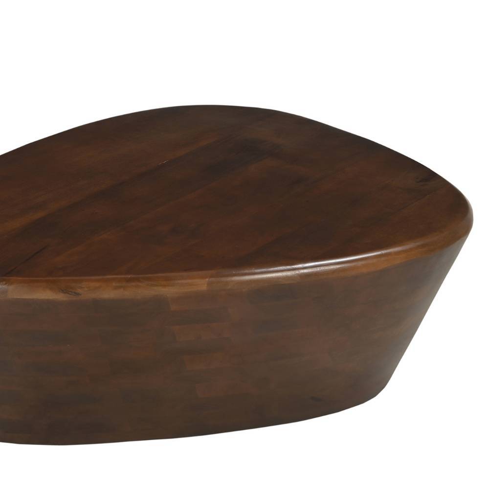Couchtisch Iloca aus Mangobaum Massivholz in Wankelform