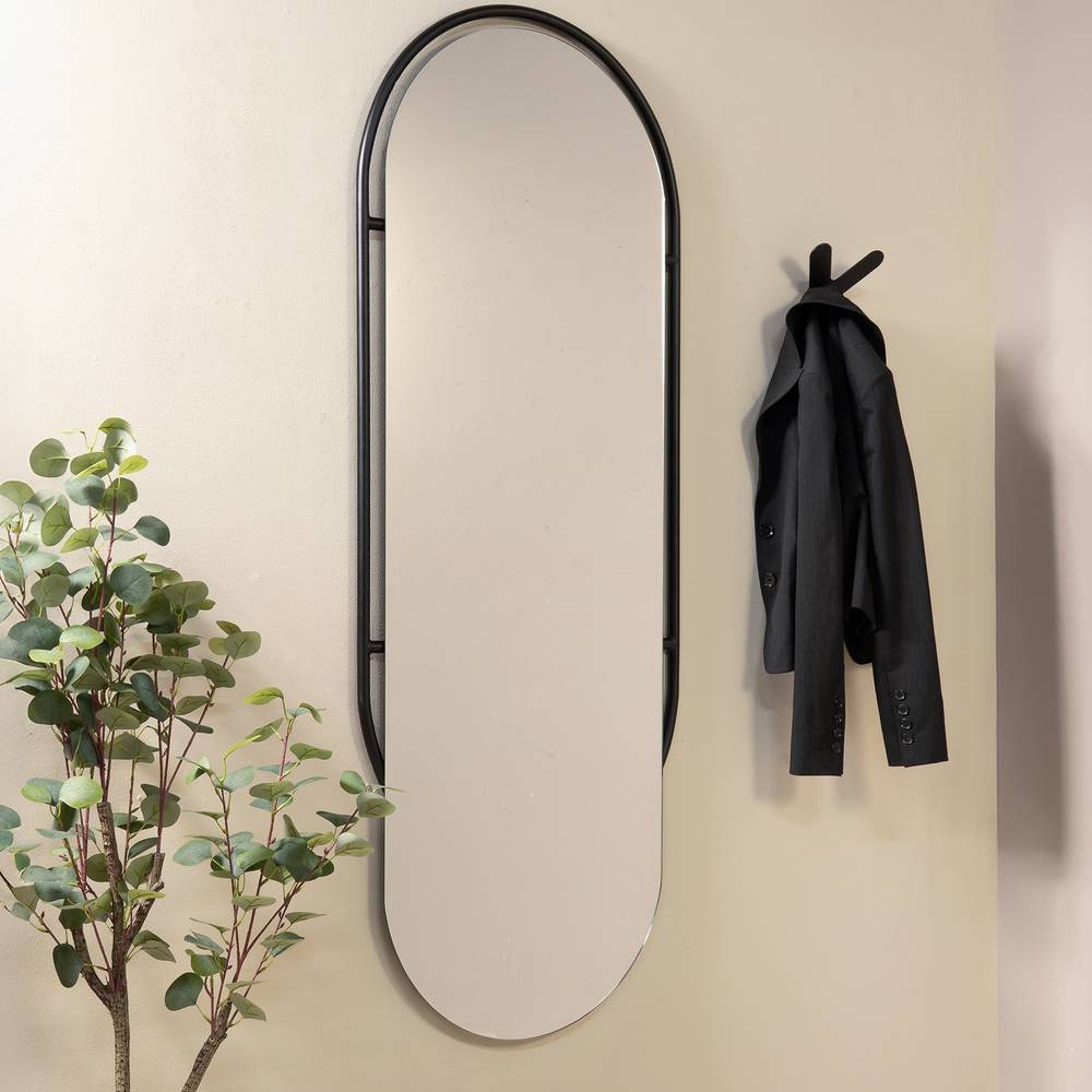 Wandspiegel Astomon in modernem Design 159 cm hoch