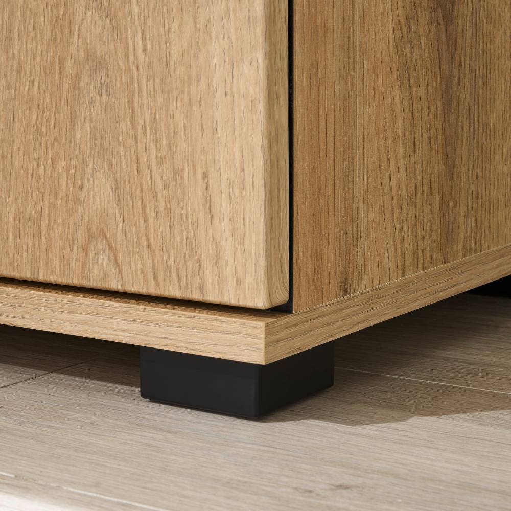 Dielenschrank Nemphia mit Spiegeltür in modernem Design