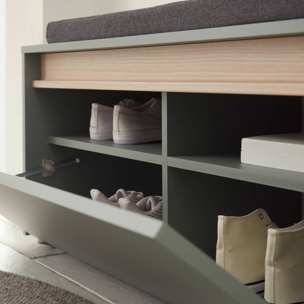 Komplett Garderobe Ulfava in Graugrün und Eichefarben (vierteilig)