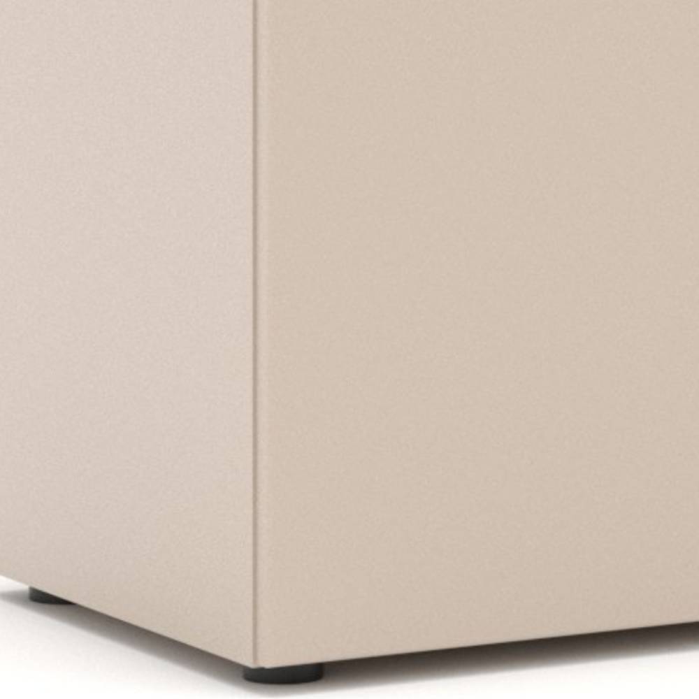 Garderobenkommode Jasefiana in modernem Design mit Drehtüren