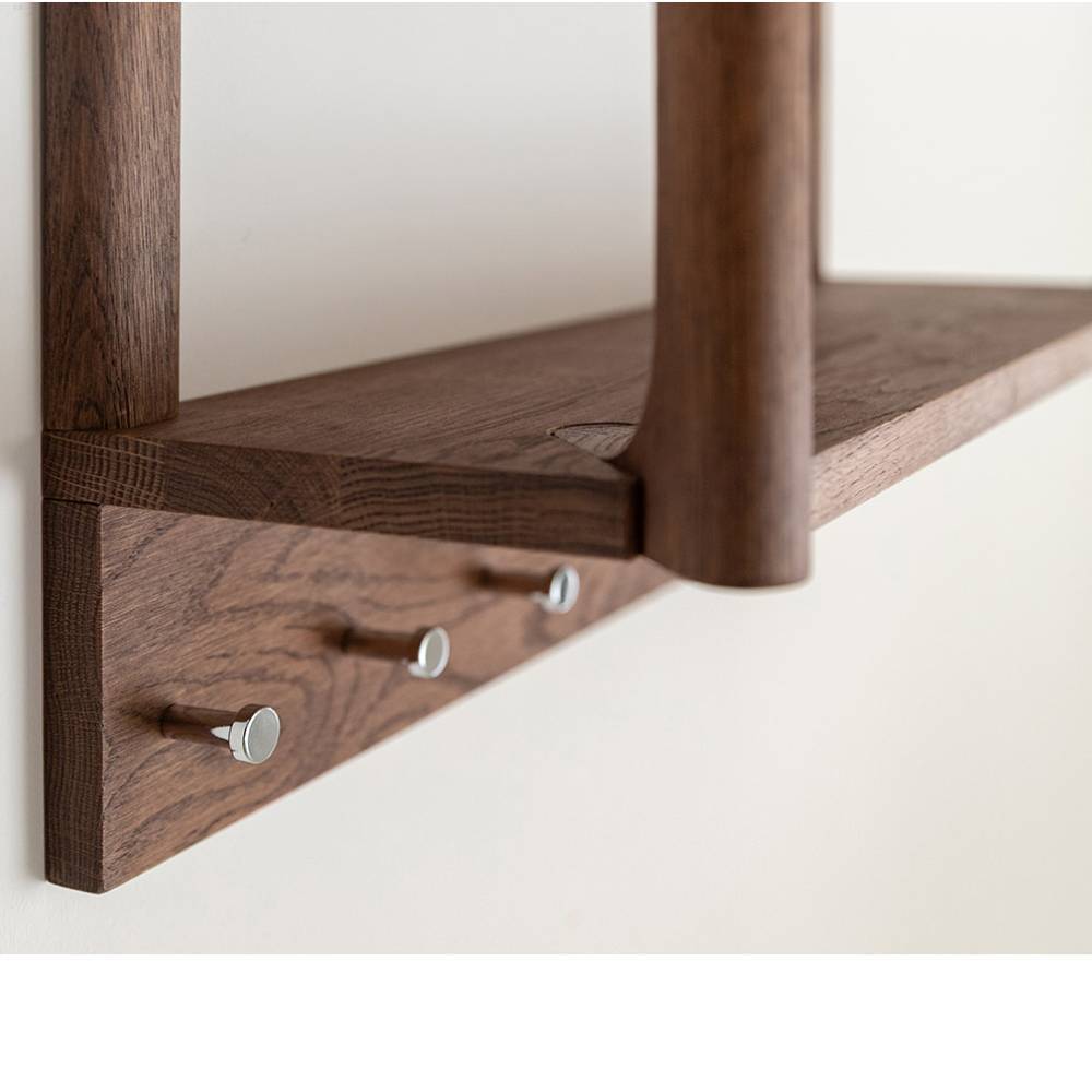 Wandgarderobe Sona in Eiche Tabacco mit Hutablage aus Holz