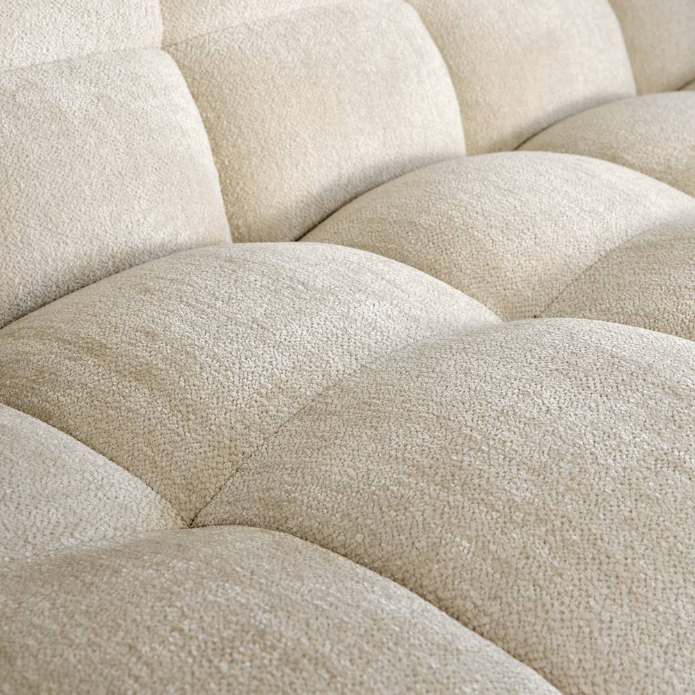 Ecksofa Freshing aus Boucle mit aufwendigen Steppungen