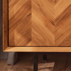 Esszimmersideboard mit Türen Yalley aus Wildeiche Massivholz und Stahl – Ansicht 4