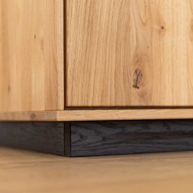 TV Board Tenna mit LED Beleuchtung und Hirnholz Applikation – Ansicht 5