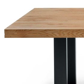Tisch Seviona aus Wildeiche Massivholz geölt mit Bügelgestell aus Metall – Ansicht 4