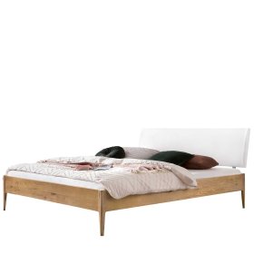 140x200 cm Bett Wildeiche Remazion aus Massivholz mit weißem Polsterkopfteil – Ansicht 1