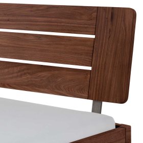 Hochwertiges Doppelbett Lakeside aus Nussbaum Massivholz geölt – Ansicht 4