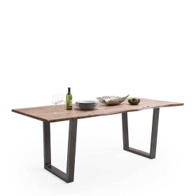 Massivholztisch Marcetta mit natürlicher Baumkante im Industry und Loft Stil – Ansicht 2