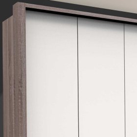 Geräumiger Schlafzimmerkleiderschrank Rarian 3 türig modern – Ansicht 5