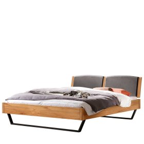 Doppelbett mit Bügelgestell Gelvins aus Wildbuche Massivholz und Stahl – Ansicht 1
