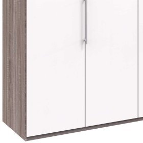 Geräumiger Schlafzimmerkleiderschrank Rarian 3 türig modern – Ansicht 4