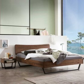 Industrie und Loft Stil Doppelbett Cibao aus Nussbaum Massivholz und Stahl – Ansicht 2
