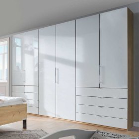Schlafzimmerkleiderschrank Waluva in Weiß und Eiche Bianco mit Falttüren – Ansicht 7