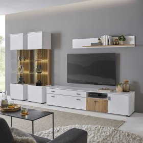 Wohnzimmer Wohnwand Saladd in Wildeichefarben und Weiß (vierteilig) – Ansicht 1
