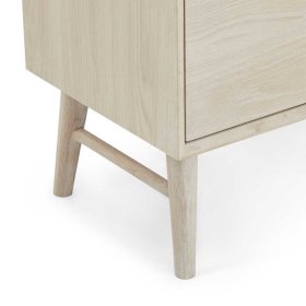 Sideboard Vilrada mit einem offenen Fach und Holzgriffen – Ansicht 6