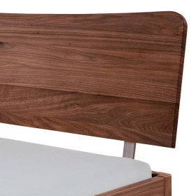 Nussbaum Massivholz Bettgestell Kansas in modernem Design 140x200 cm – Ansicht 4