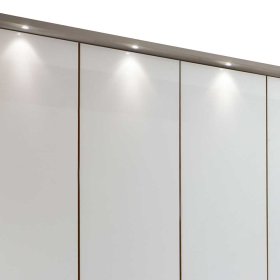 Falttüren Schlafzimmerschrank Zymian in Weiß und Hellgrau glasbeschichtet – Ansicht 4