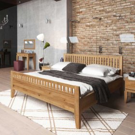 Schlafzimmer Bett Tyvoria aus Wildeiche Massivholz geölt – Ansicht 2