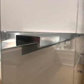 Bicolor Kleiderschrank Latina Front glasbeschichtet mit fünf Schubladen – Ansicht 10