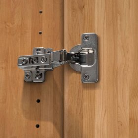 XL Drehtürenkleiderschrank Vericia in Eiche Bianco & Champagner 344 cm breit – Ansicht 11