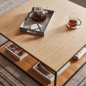 Quadratischer Salontisch Katrynella in Eichefarben und Schwarz – Ansicht 2