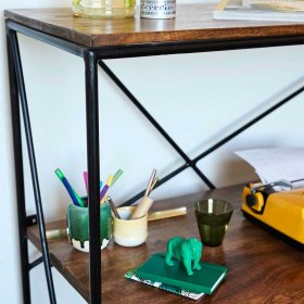 Homeoffice Schreibtisch Slavrio mit Aufsatz und Bügelgestell – Ansicht 5