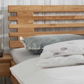 Naturholzbett mit Nakos Spaniav aus Wildeiche mit Kufengestell (dreiteilig) – Ansicht 3