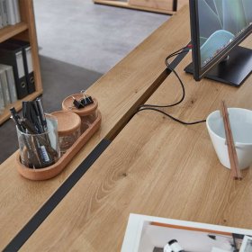 Schreibtisch Carsons mit Wangen Gestell in modernem Design – Ansicht 4