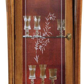Esszimmervitrine Savolina in Nussbaumfarben und Dunkelrot 70 cm breit – Ansicht 5