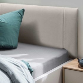 Breites Bett Privira in Beige und Eiche Bianco mit Nachtkonsolen (dreiteilig) – Ansicht 4