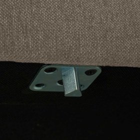 Polsterhocker Udjaca in Taupe mit Vierfußgestell aus Metall – Ansicht 6
