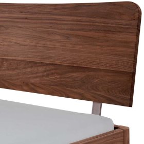 Industrie und Loft Stil Doppelbett Cibao aus Nussbaum Massivholz und Stahl – Ansicht 4
