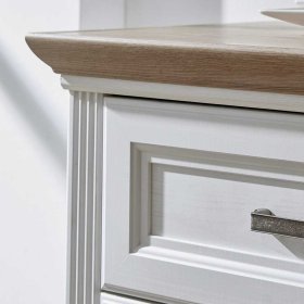 Esszimmerkommode Vronata im Landhaus Design in Weiß und Eichefarben – Ansicht 6