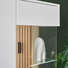 Moderner Wohnzimmervitrinenschrank Saladd in Weiß und Wildeichefarben – Ansicht 6