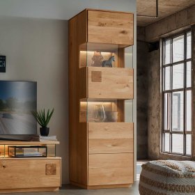 Wohnzimmervitrine Onitos aus Wildeiche Massivholz 209 cm hoch – Ansicht 3