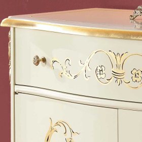 Barock Flurkommode Lotresca in Cremeweiß und Goldfarben verziert 2-türig – Ansicht 2