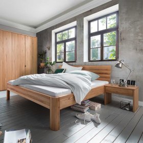 Schlafzimmerset Yarcella aus Kernbuche mit 5 Türen Schrank (vierteilig) – Ansicht 7
